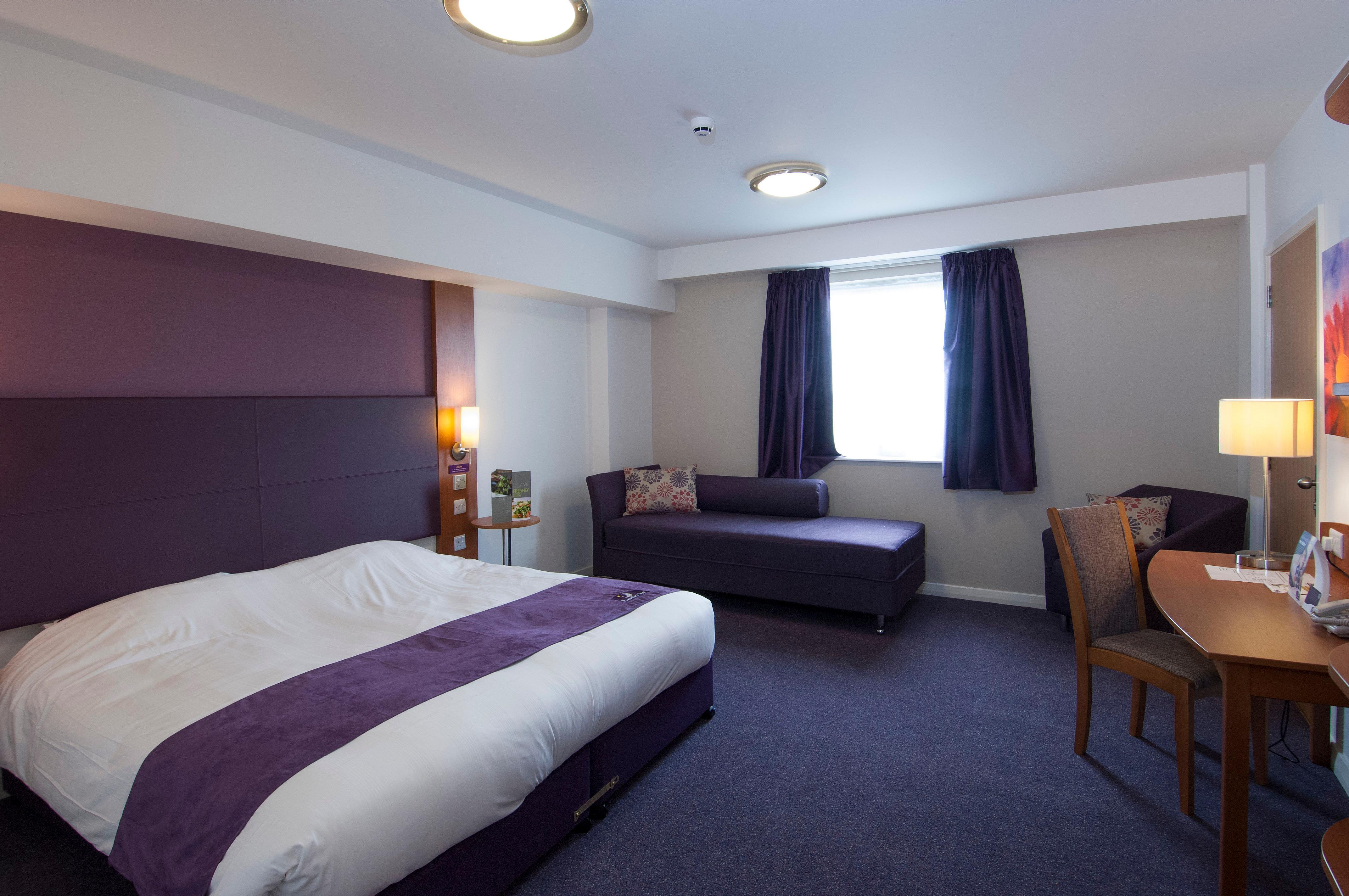 Holiday Inn Express London Stansted Airport, An Ihg Hotel Stansted Mountfitchet Εξωτερικό φωτογραφία